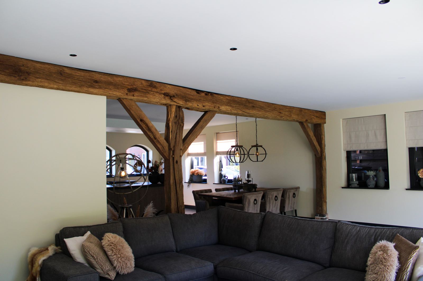 Balkenconstructie van oud eiken